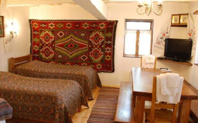 Ethno Complex Ukrayinske Selo