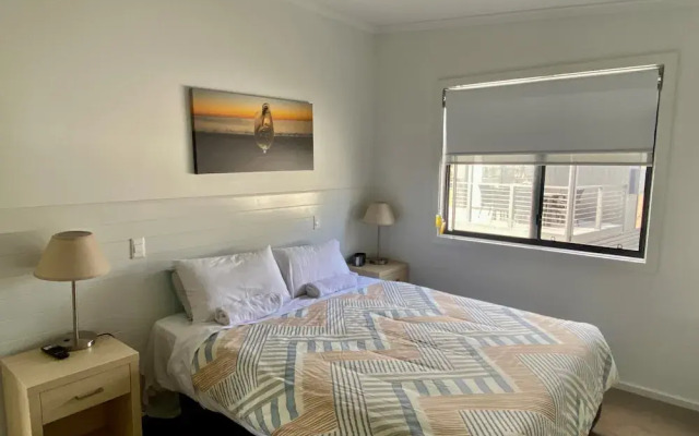 Kingston Foreshore Caravan Park