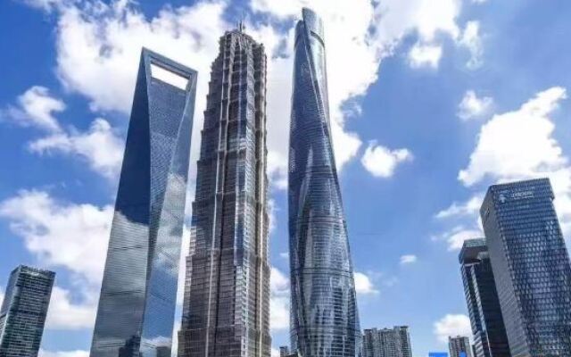 Qingmu Select Hotel (Shanghai Railway Station Zhongxing Road Metro Station)