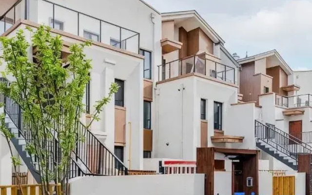 Elite Bayview Residences at Azure Coast
