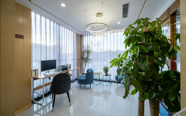 Geya Hotel (Beijing World Park Baotai West Road Branch)