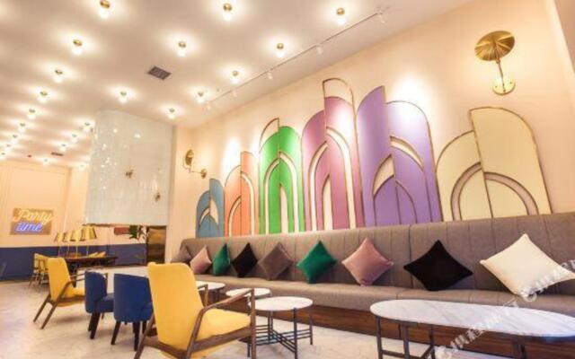 Meo Home Hotel(Dayan Pagoda Datang Everbright City Store)
