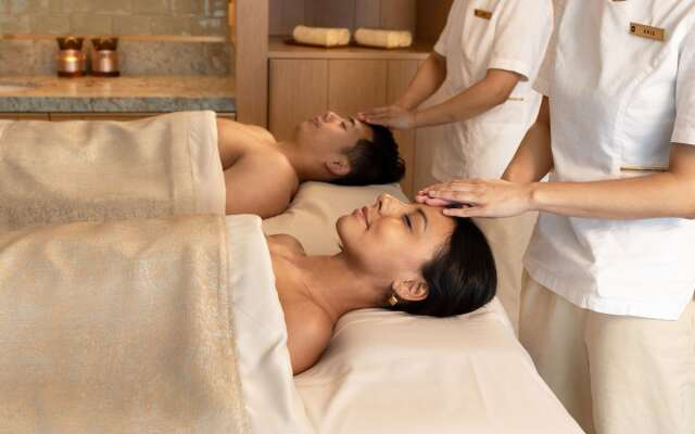 Island Shangri-La, Hong Kong