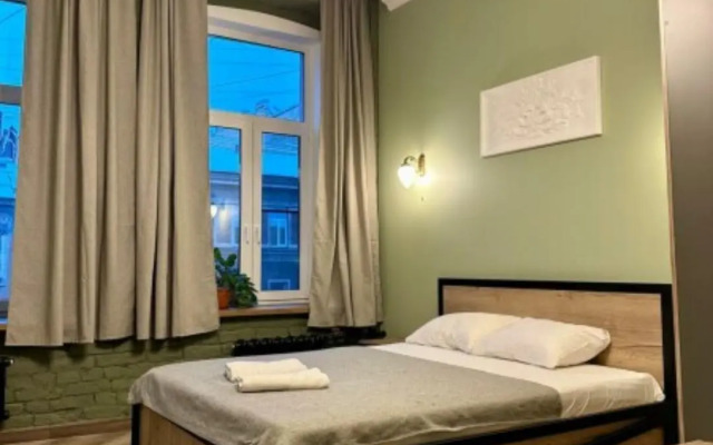 Меблированные комнаты Star Comfort (Стар Комфорт) на улице Марата