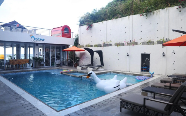 Destino Beach Club Dive Resort and Hotel