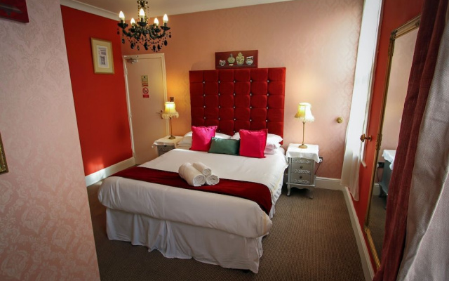 Hotel Rouge