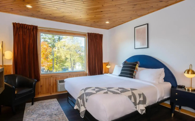 The Town House Lodge