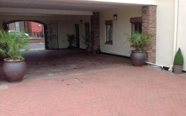 Courtyard Mews