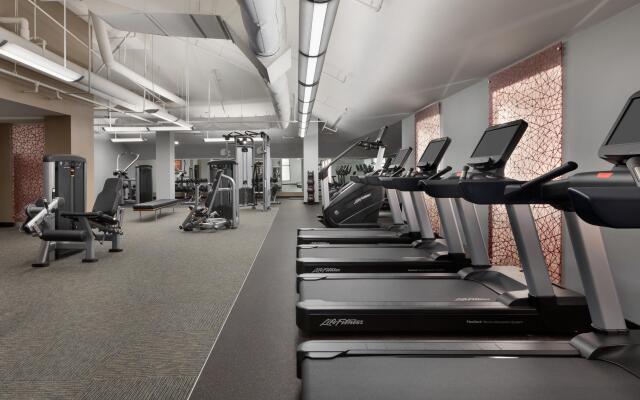 Crowne Plaza College Park - Washington DC by IHG