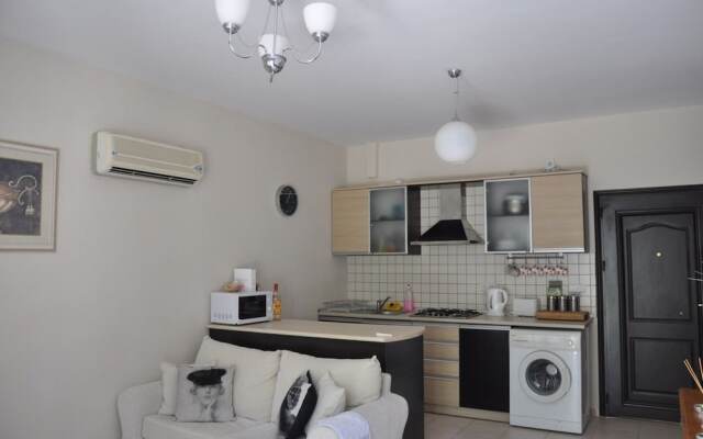 Begonvilla Apart D2 by Angel Rentals