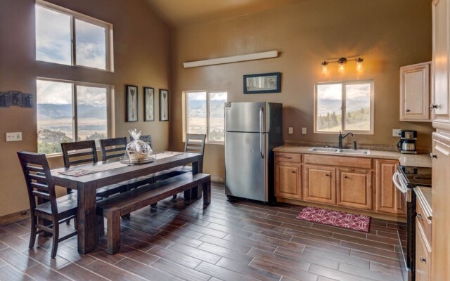 PV - Paradise Valley Retreat