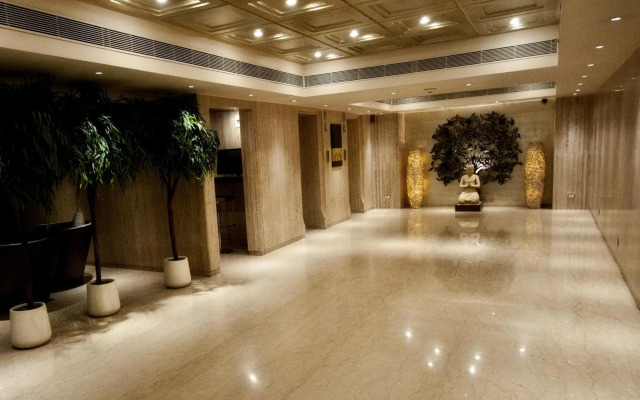 Monotel Luxury Business Hotel