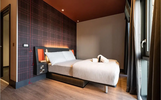 easyHotel Dublin City Centre