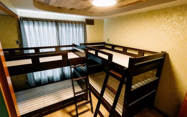 Smooth & Living – Hotel Rooms – Ueda