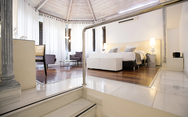 Hospes Palacio de los Patos, a Member of Design Hotels