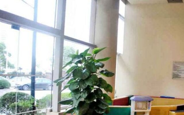 Shanghai Acme Sunhall Service Apartment
