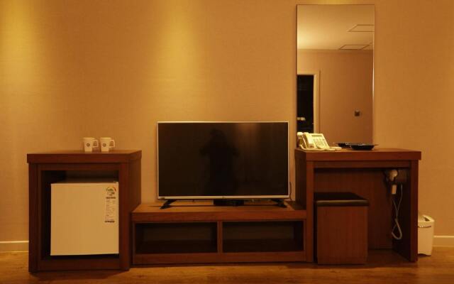 Yihua Hotel