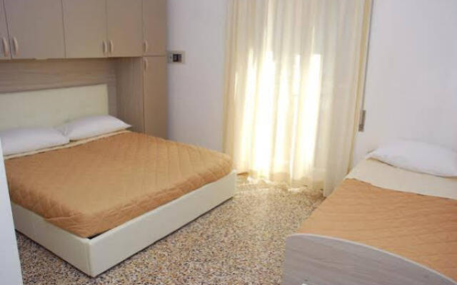 Hotel Tonni - Milano Marittima