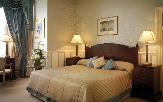 The Royal Hotel