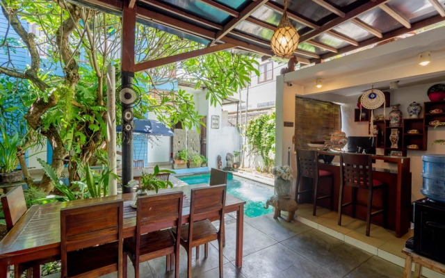 RedDoorz near Pantai Sanur Bali