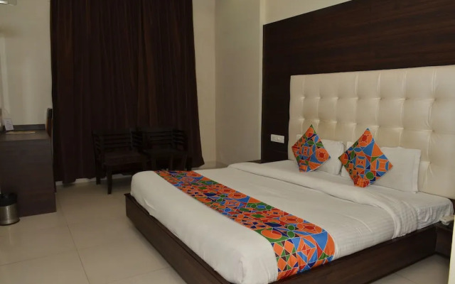 Hotel K.K. Continental