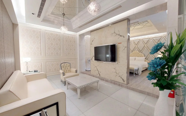 Elysees Motel
