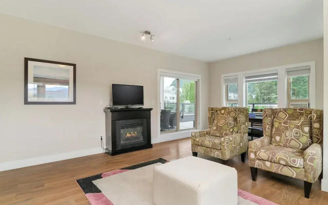 Opulent Oasis Exquisite 2Bedroom Retreat