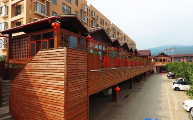 Xinjia Yuquan Hot Spring Hotel