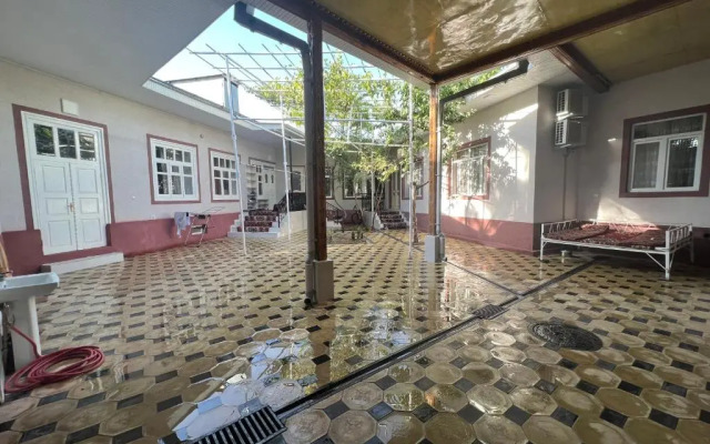 Bruce hostel