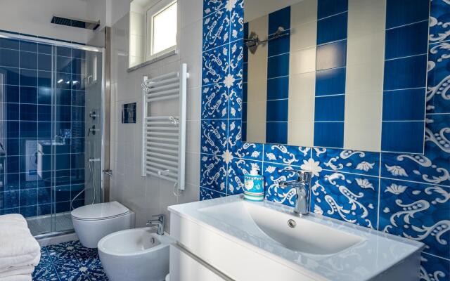 Blue Amalfi - Luxury House with private Rooftop
