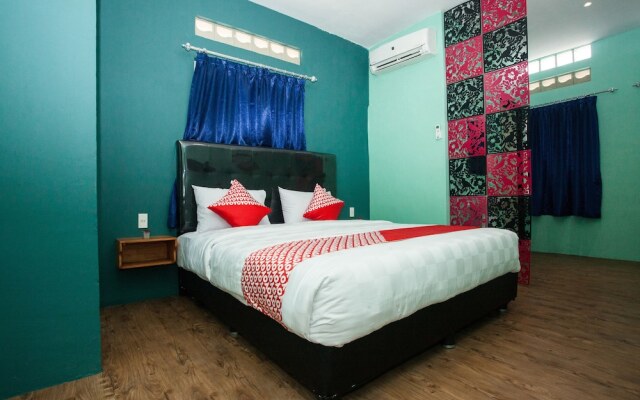 Sentosa Jaya Guest House by OYO Rooms