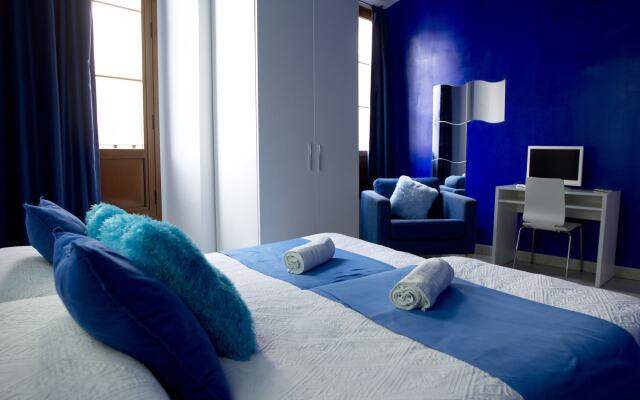 Nest Style Granada Hotel