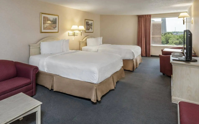 Fairfield by Marriott Niagara Falls, Canada