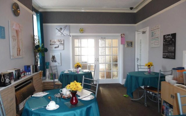 Kirk Lea Guest House