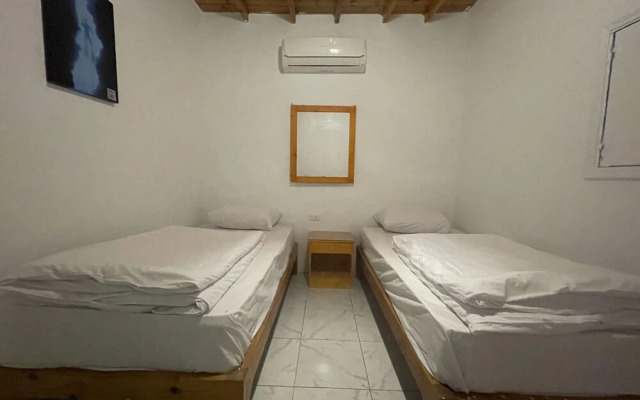 Auski Hostel Dahab