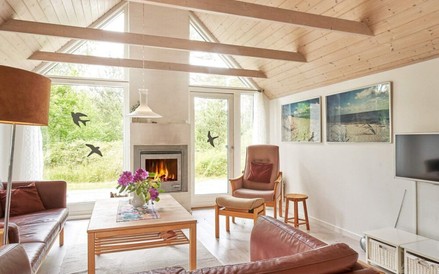 6 Person Holiday Home in Aakirkeby
