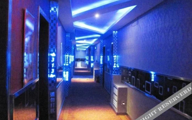 Zhalantun Hongfu Inn