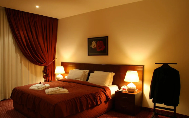 Markazia Suites