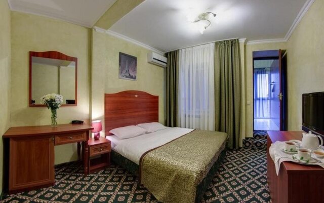 Pirosmani Hotel