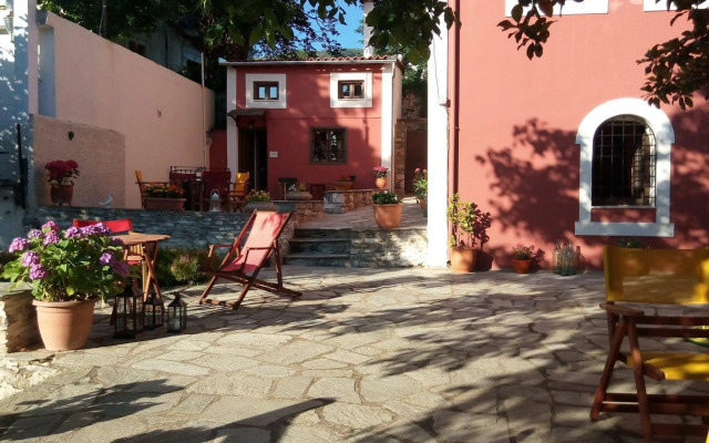 Archontiko Pantou
