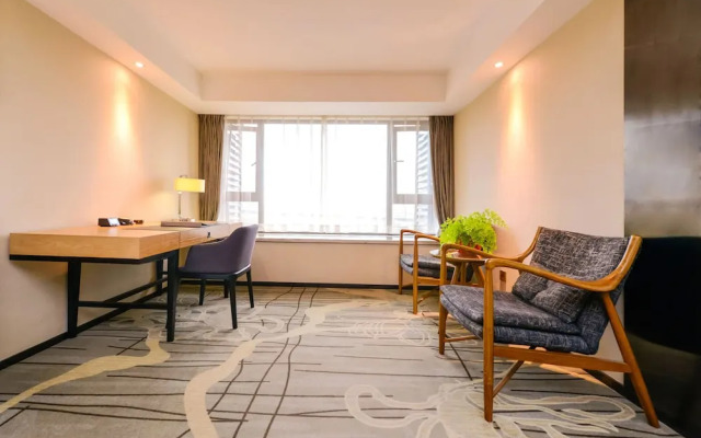 Chongqing Just-inn Hotel