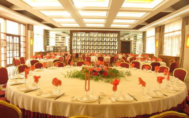 China Overseas Shantou Hotel