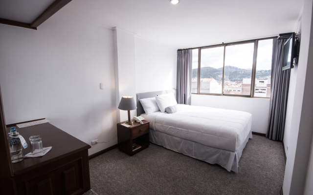 Hotel Presidente by NASS