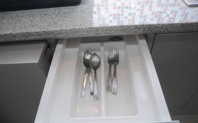 Comfortable and Clean 2BR Green Pramuka Apartment