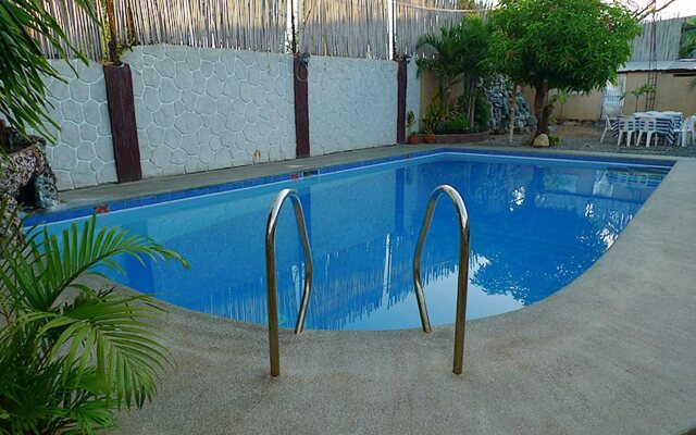 Islandia Alaminos Hotel