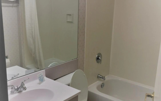 Holiday Inn Alexandria at Carlyle by IHG