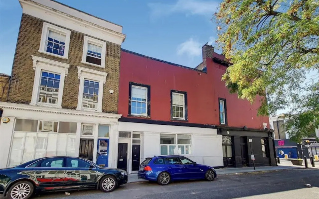 Luxurious 4-bedrooms Apartment in Central London
