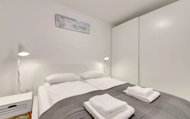 Flats For Rent - Waterlane Island