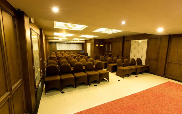 Hotel Grand Residence
