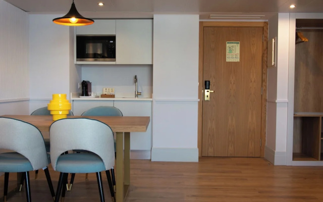 VIP Executive Suites do Marques Hotel